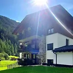 Gries Апартаменты *
